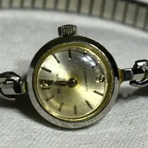 Vintage 1940\'s Bulova Mechanical Watch with Speidel Band 2 Vintage Womens Wrist Watches Vendome Bulova Speidel  main image 4